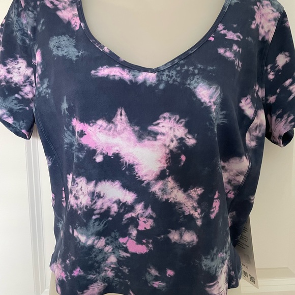 NWT Lululemon Tie Dye Mineral Blue Align Tee - Picture 2 of 7